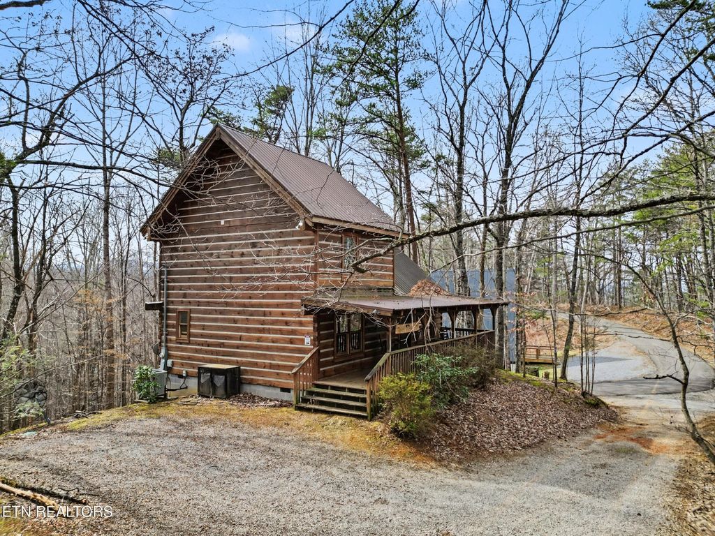 1141 Ski View Lane, Sevierville
