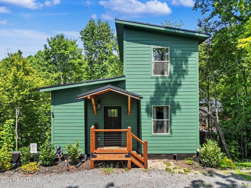 2407 Ridgehigh Pass, Sevierville