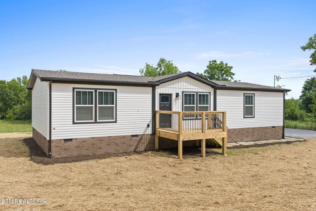 3219 Sweetwater Vonore Rd, Sweetwater