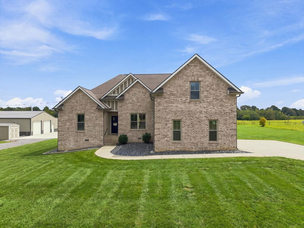 2096 Longview Rd, Bell Buckle