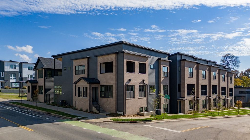 1040 East Trinity 8, Nashville