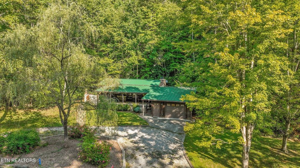 612 Stonegate Way, Townsend