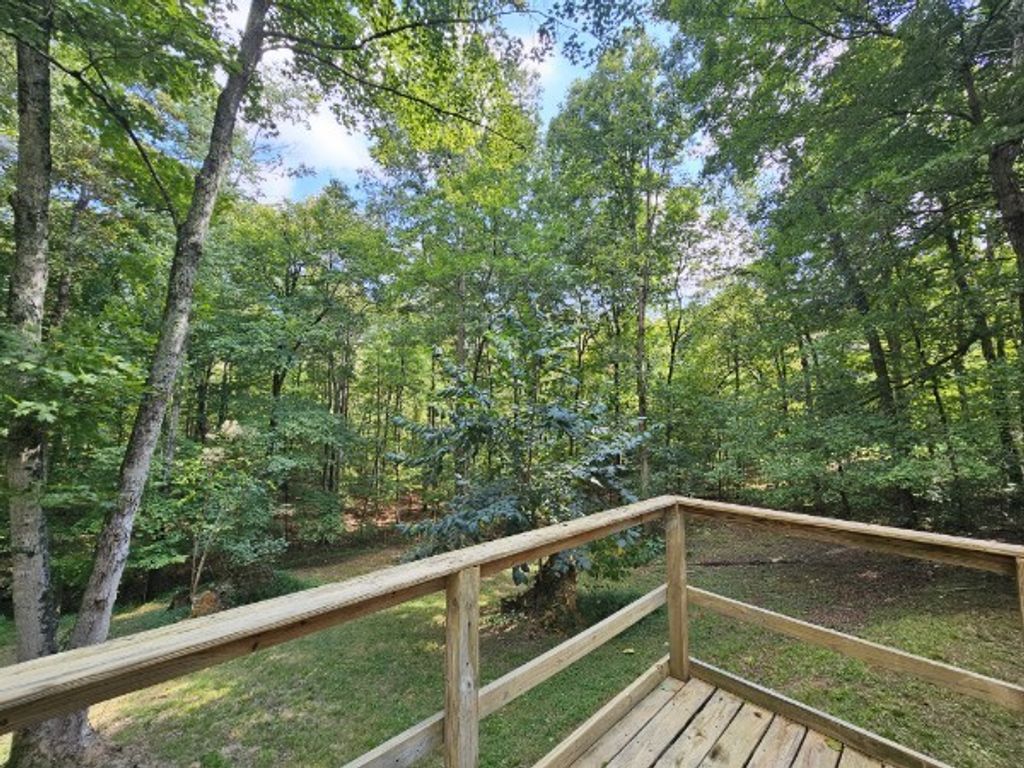 1882 Dunbar Rd, Woodlawn