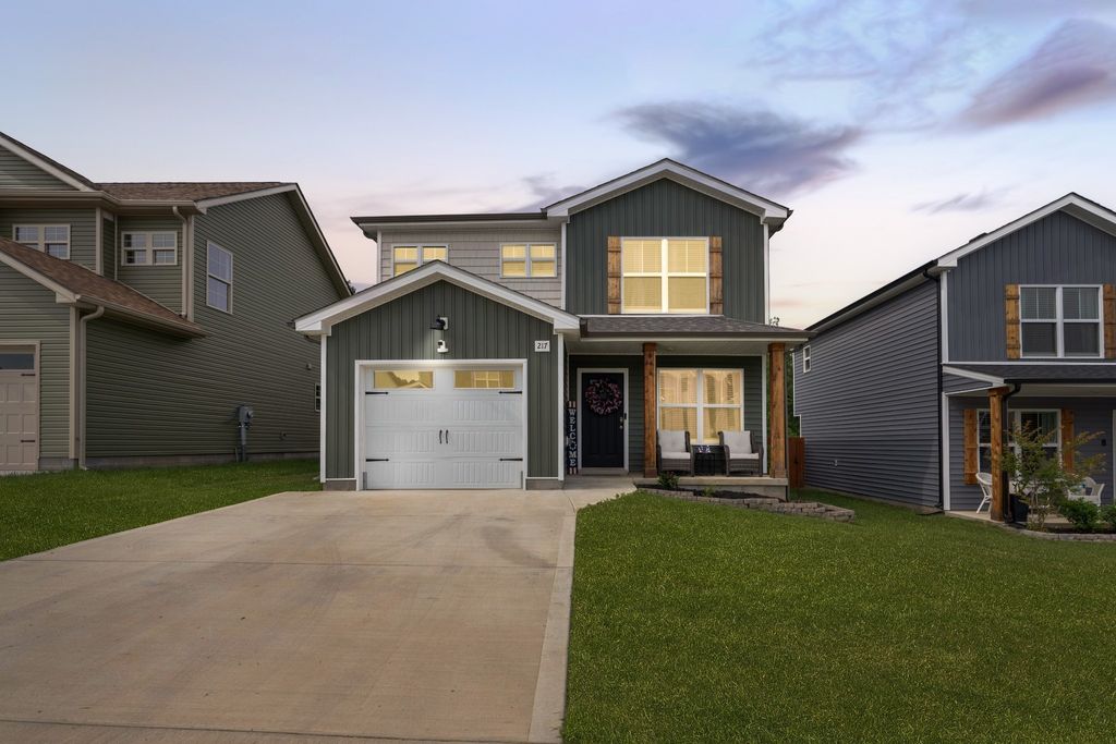 217 Quarry Overlook Way, Clarksville
