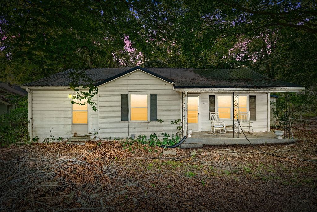 336 Edmondson Ferry Rd, Clarksville