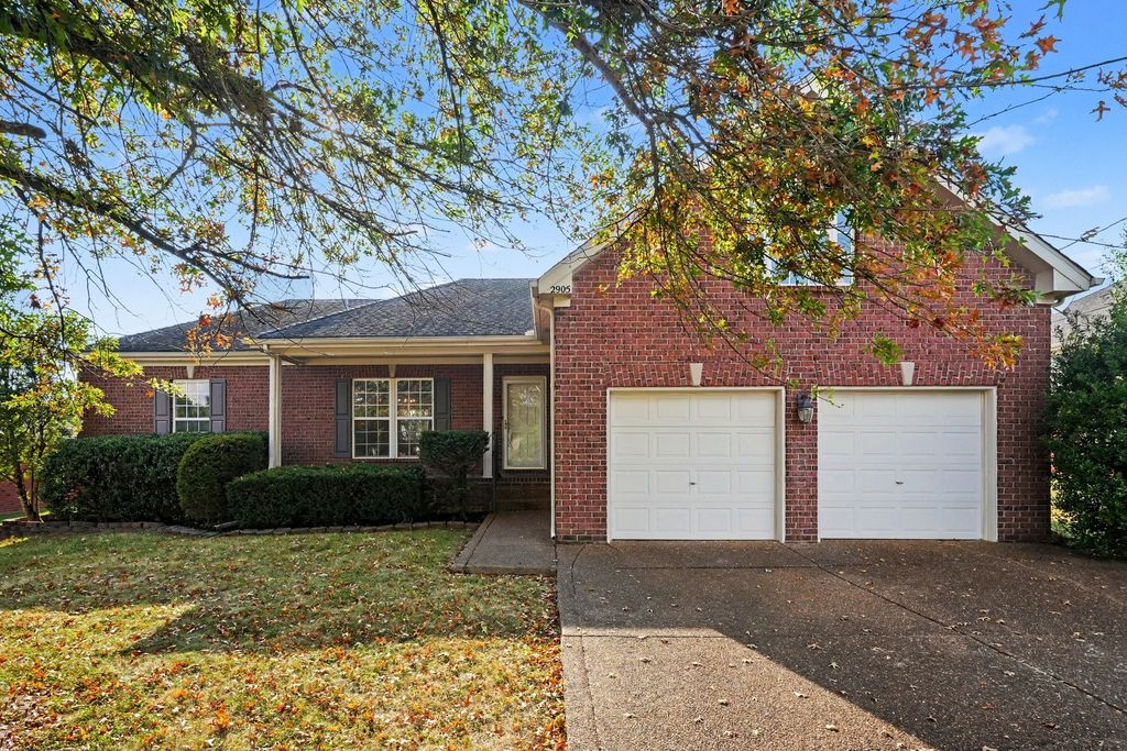 2905 Iona Dr, Smyrna