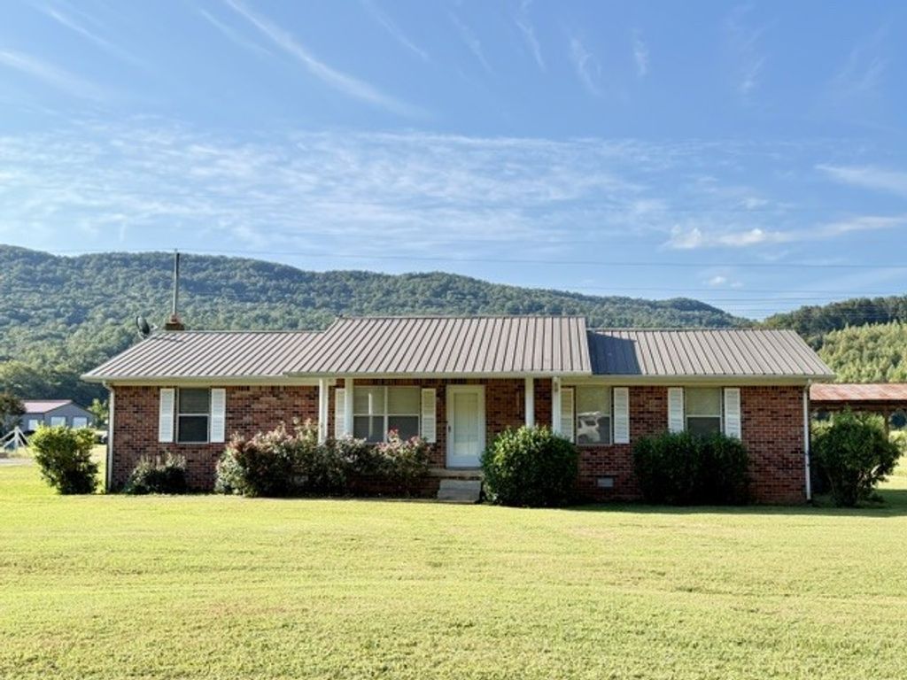 3852 Payne Cove Rd, Pelham