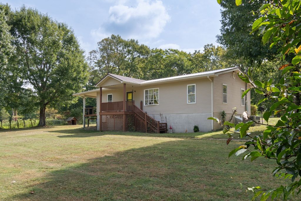 4277 Delina Rd, Cornersville