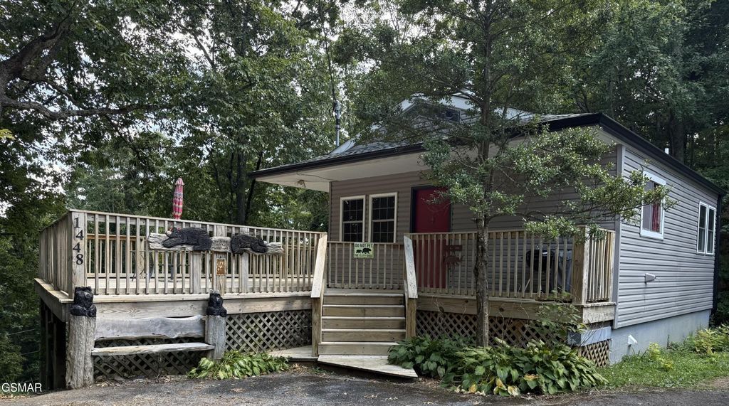 1448 N Arbon Lane, Gatlinburg