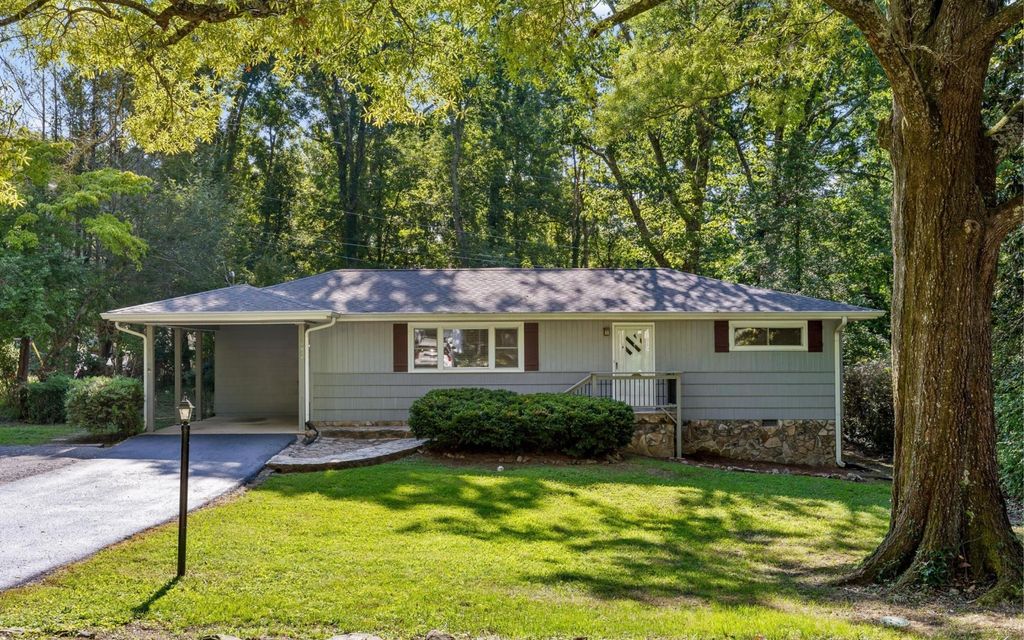 1014 Signal Road, Signal Mountain