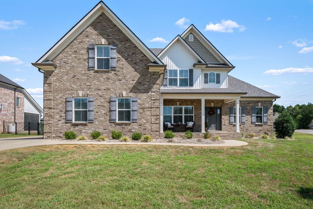 602 Ruby Oaks Ln, Murfreesboro