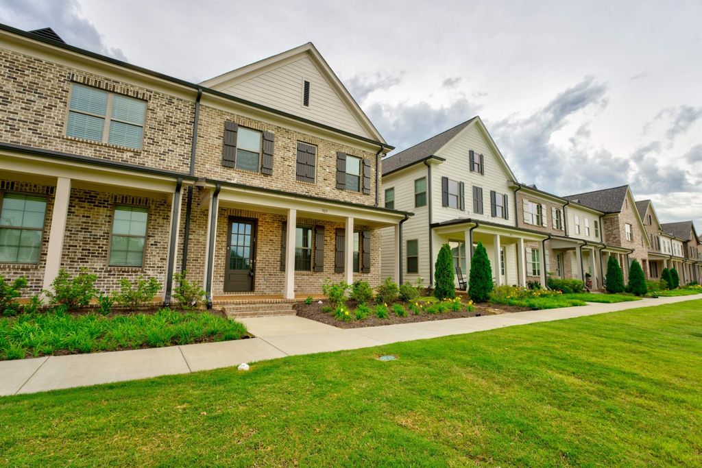 909 Ufton Aly, Collierville