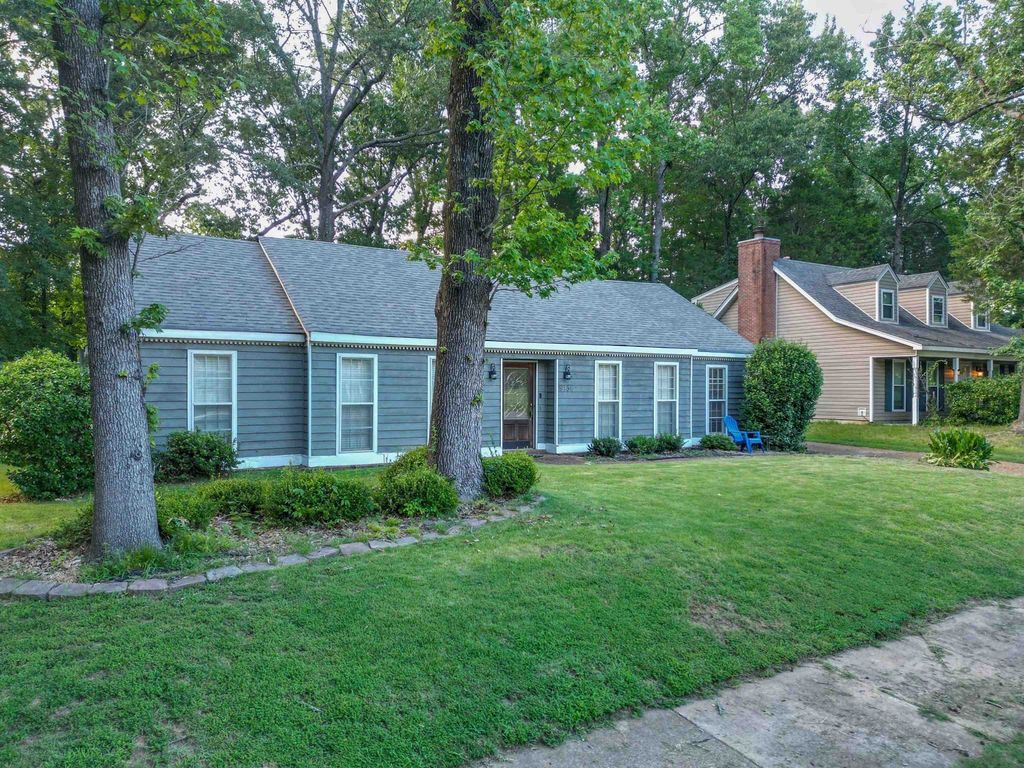 9156 Gainsborough Dr, Lakeland