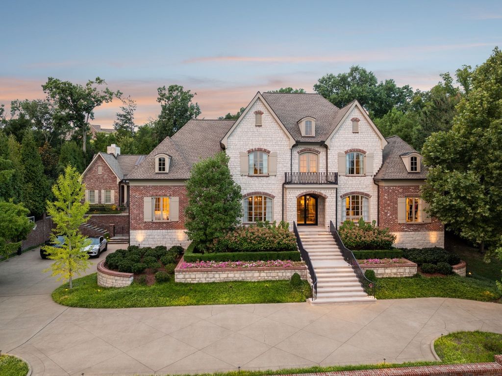 283 Jones Pkwy, Brentwood