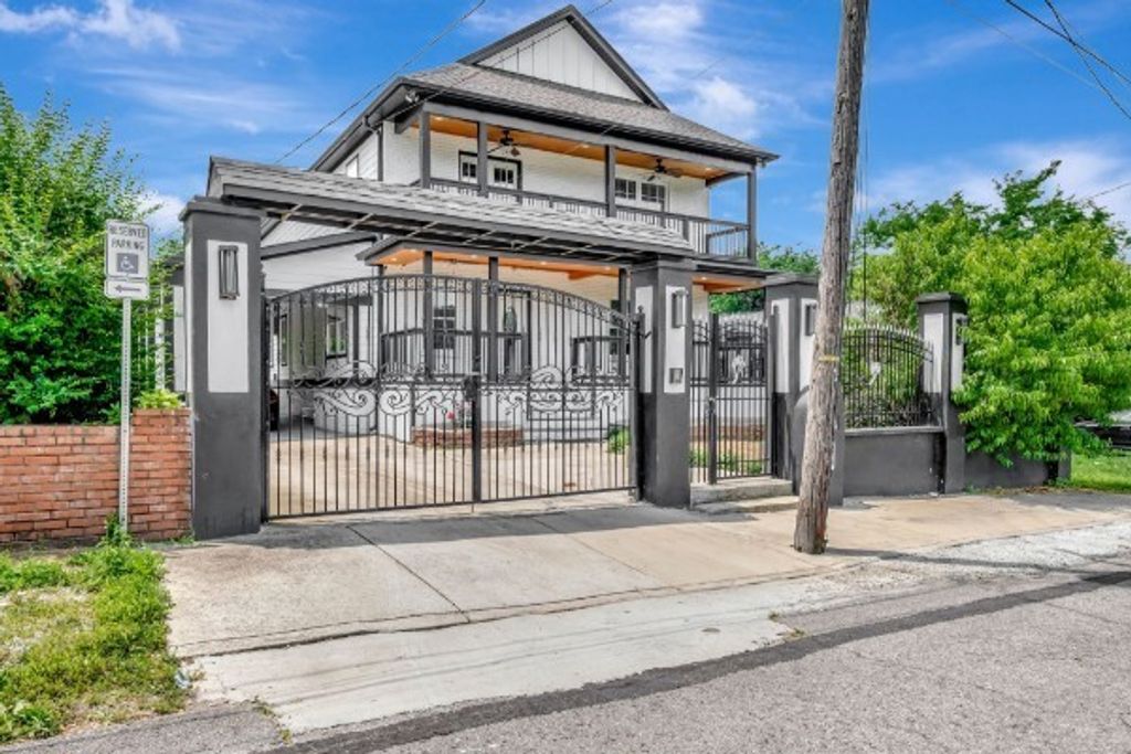 1525 12th Ave N, Nashville