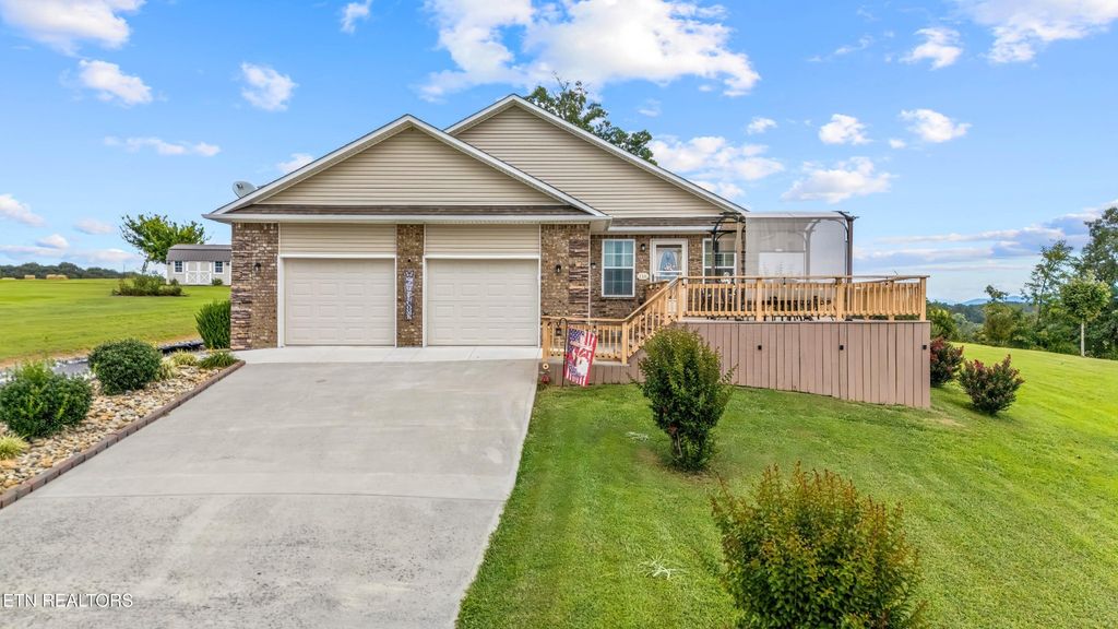 116 Melissa Lane, Dandridge
