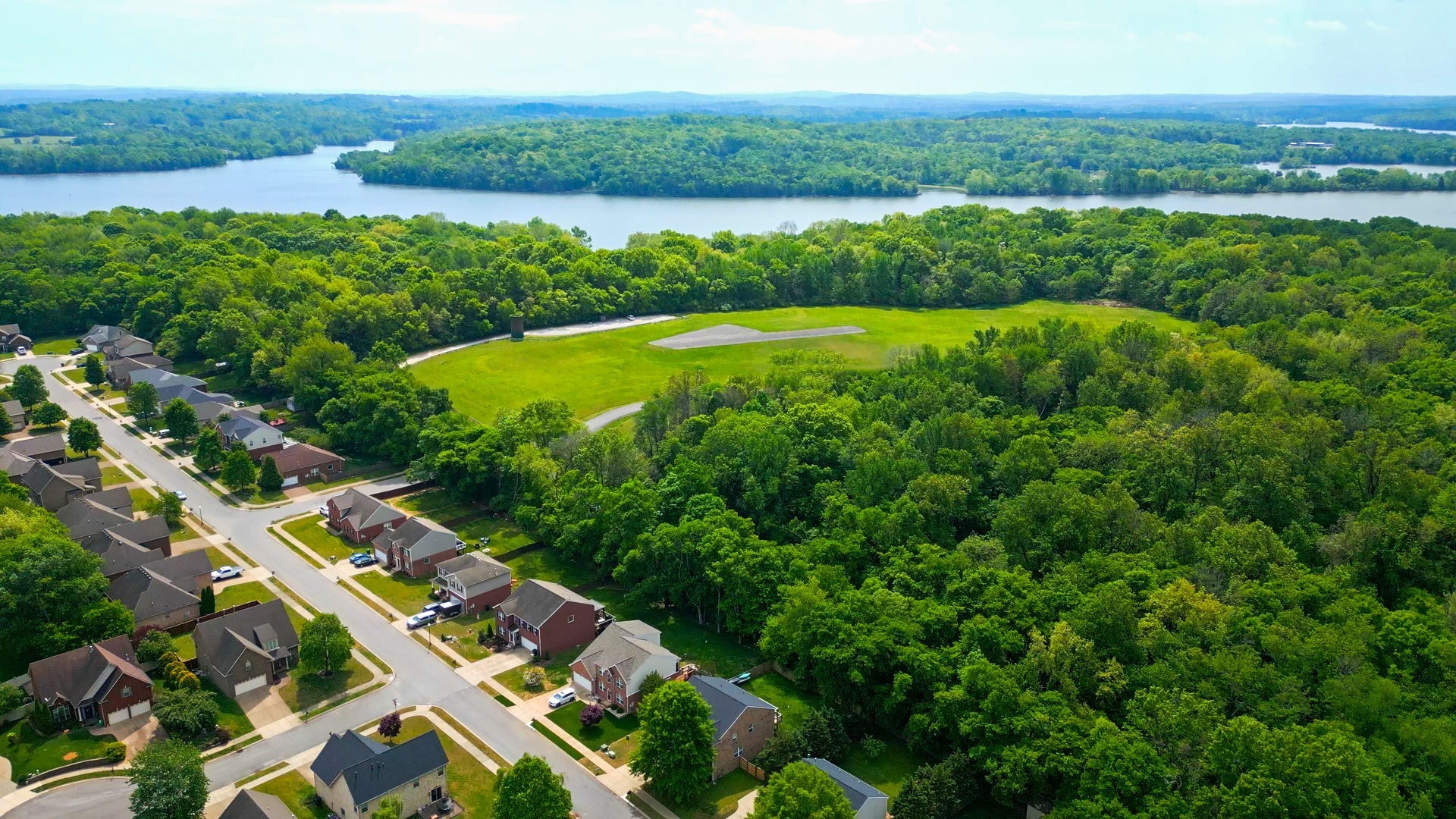 Home for sale in 661 Smoky Mountains Dr Gallatin, TN