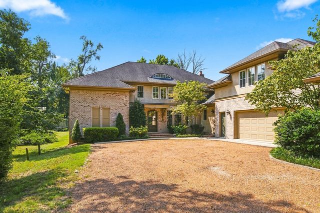 203b Woodmont Cir, Nashville