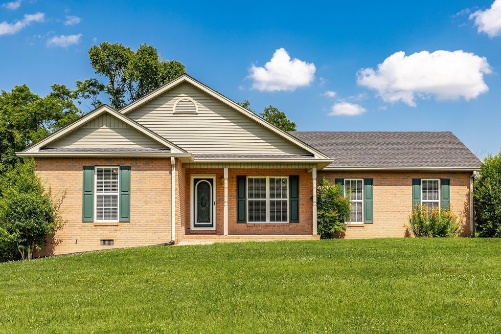 1006 Lewis Jones Blvd, Gallatin