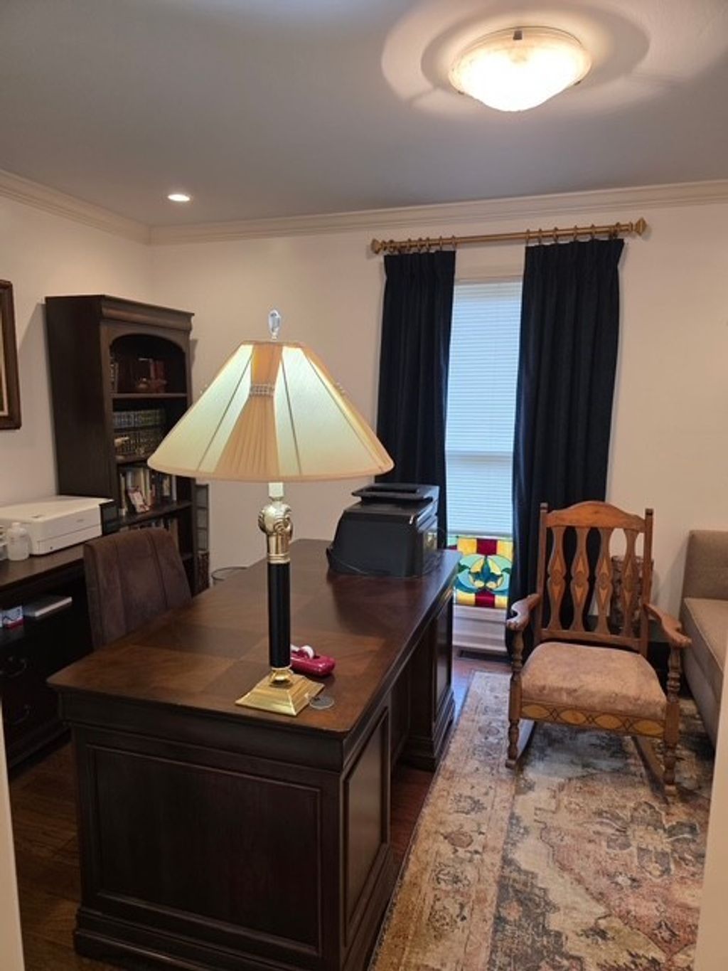 301 Locust Rd, Clarksville