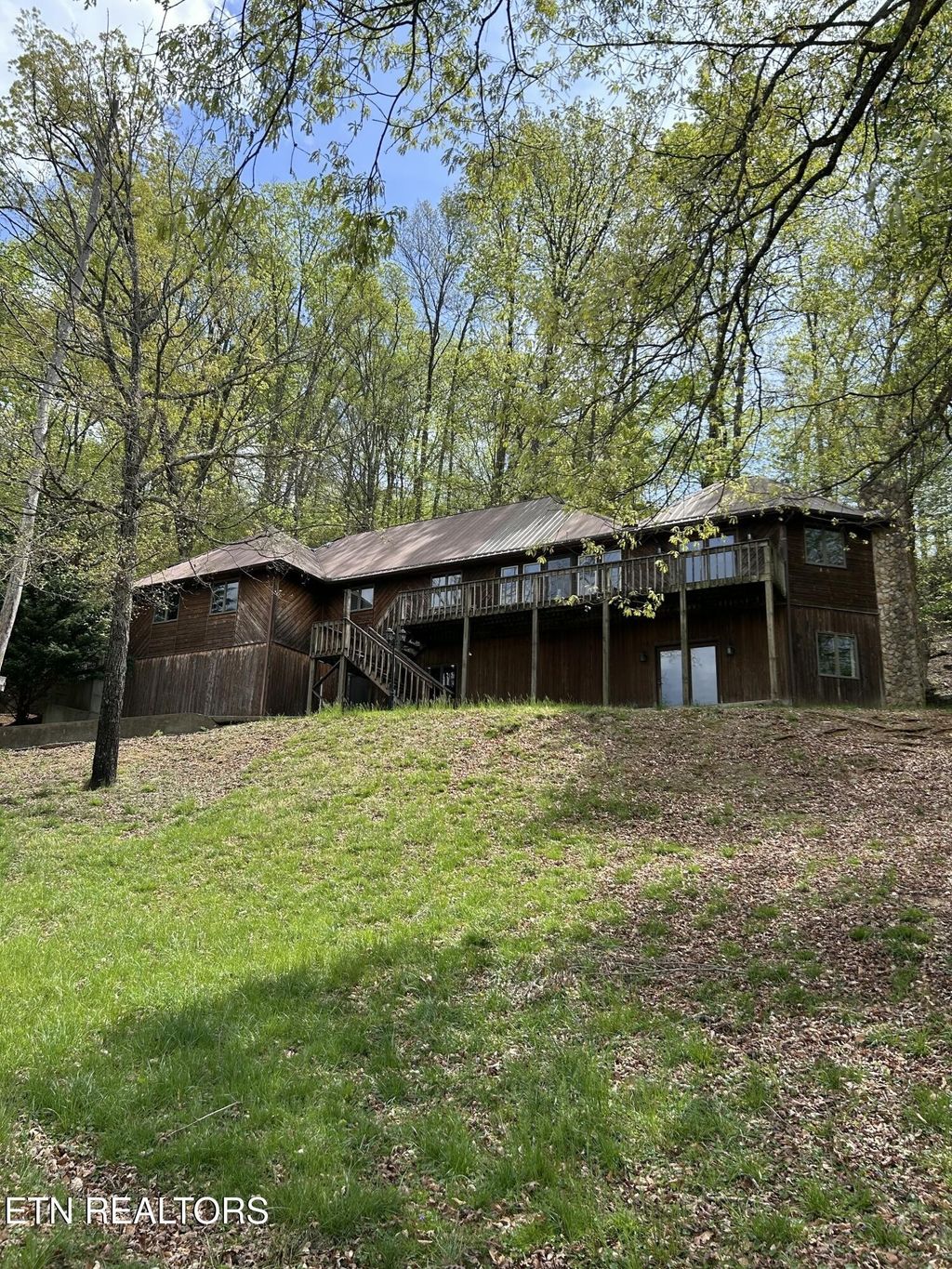 690 Stevens St, Rogersville