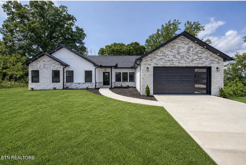 3259 Sandpiper Court, Kodak