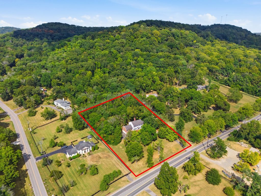 1712 Old Hickory Blvd, Brentwood