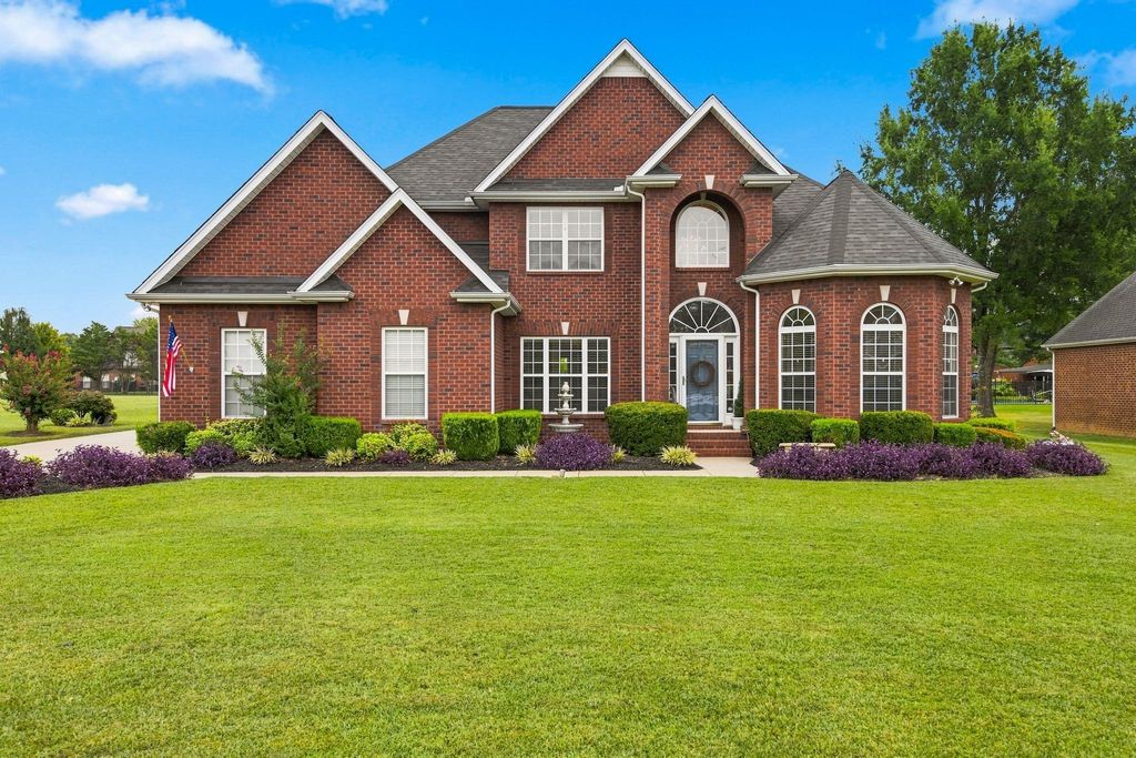 1216 Harvest Grove Blvd, Murfreesboro