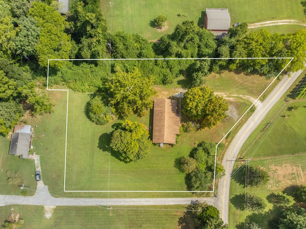 9403 Houston Ln, Ooltewah