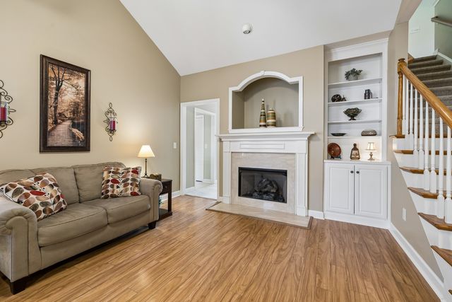 6 Donnell Ct, Lebanon