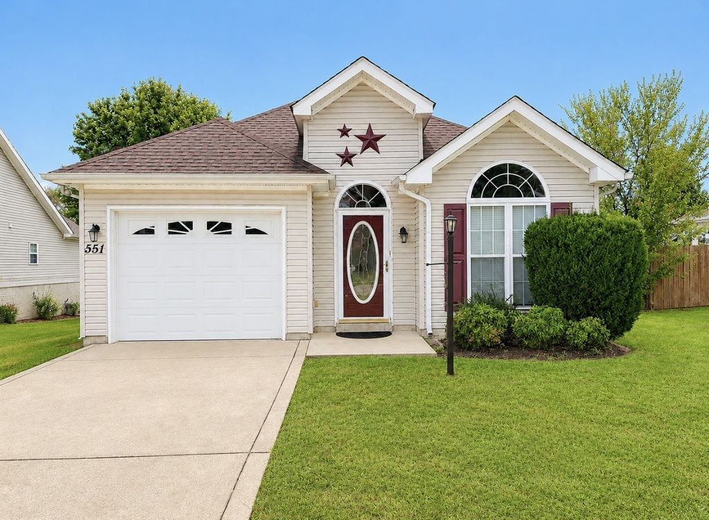 551 Albion Cir, Gallatin