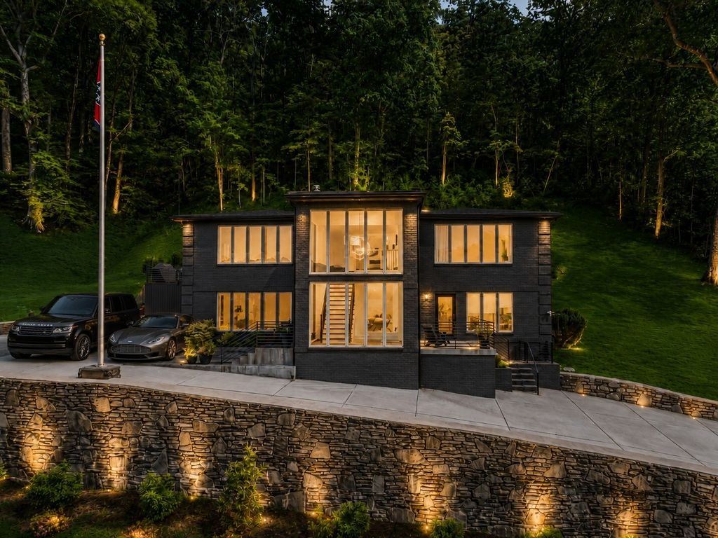 7407 Indian Creek Rd, Nashville