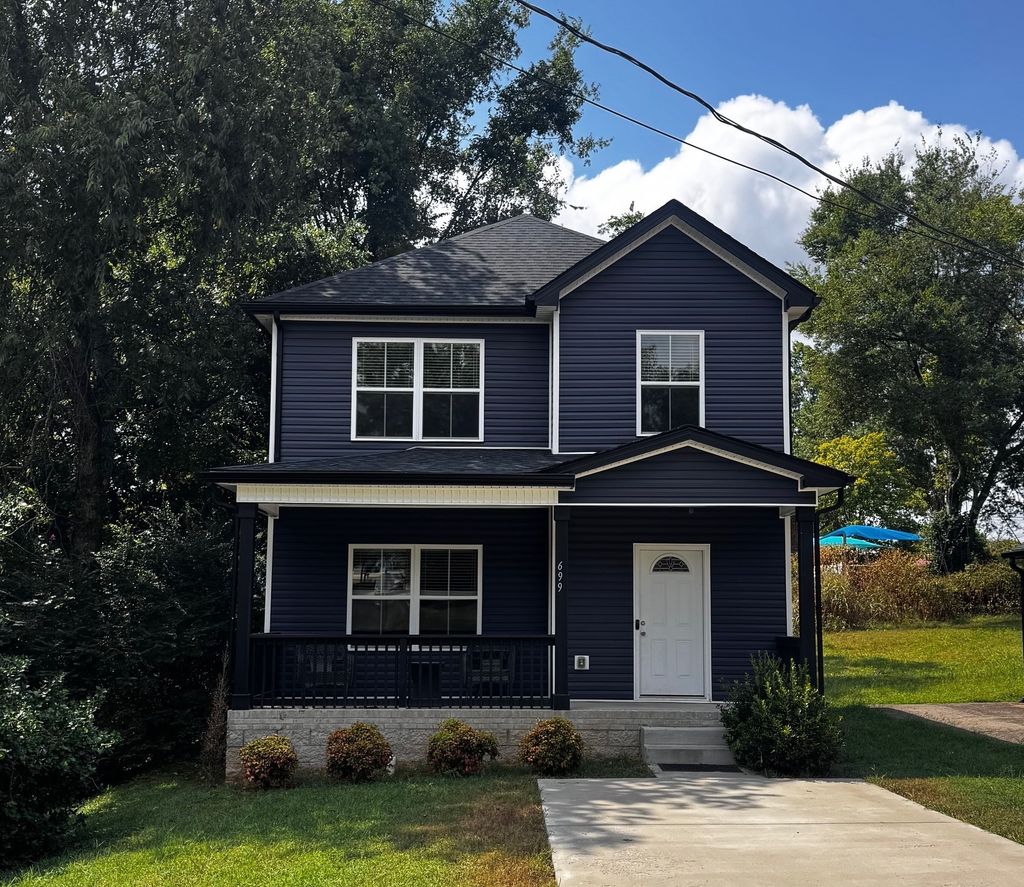 699 Ford St, Clarksville