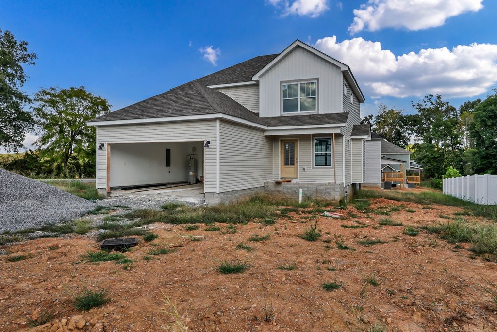 1101 Black Rock Road, Clarksville