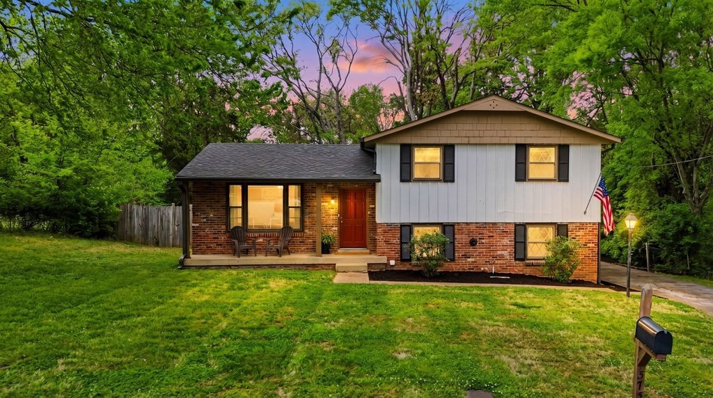3731 Valley Ridge Dr, Nashville