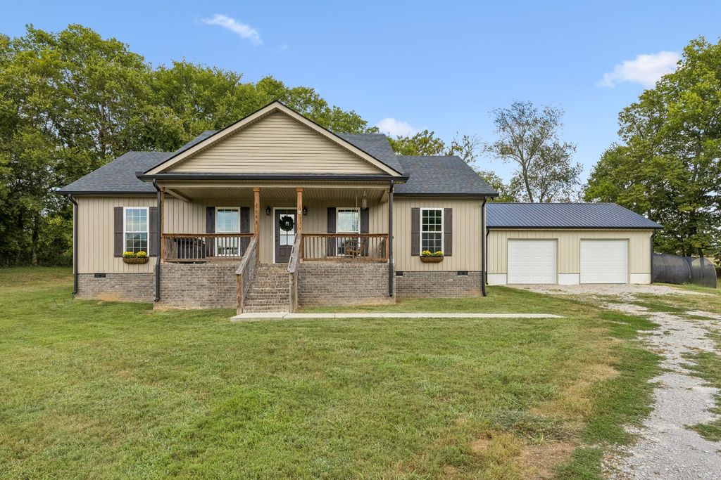5001 Timothy Ln, Columbia