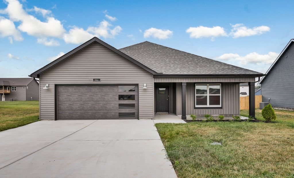 382 Galway Dr, Clarksville