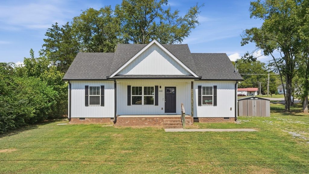 440 Hillsdale St, Lewisburg