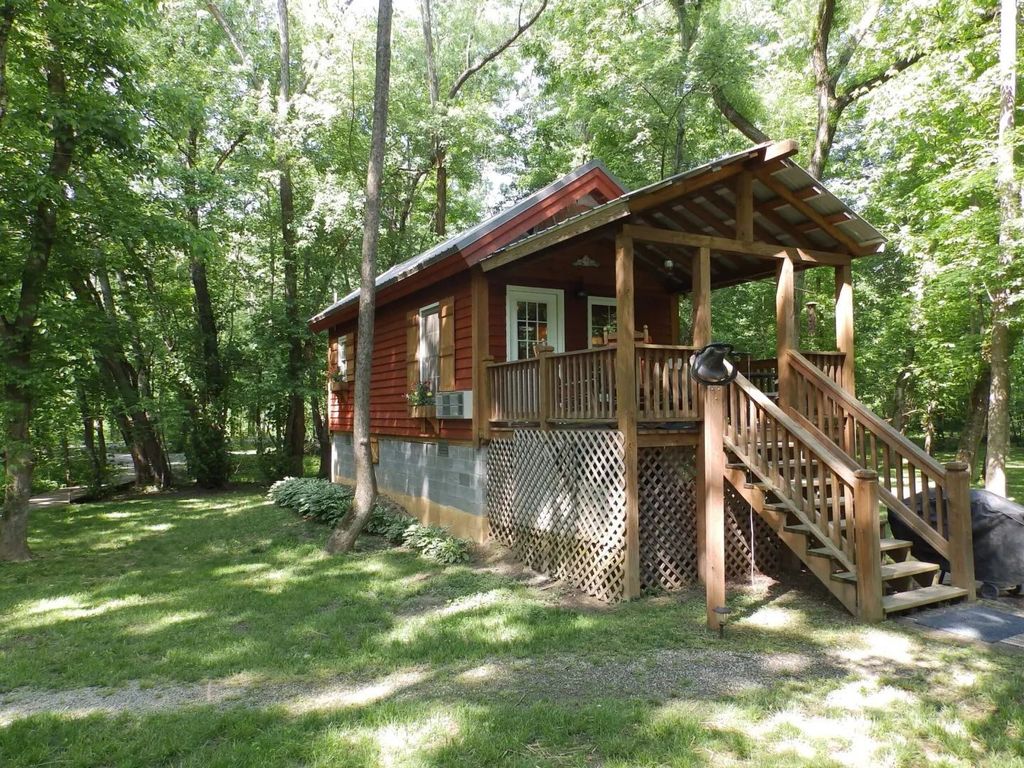 9852 Mullins Cove Rd, Whitwell