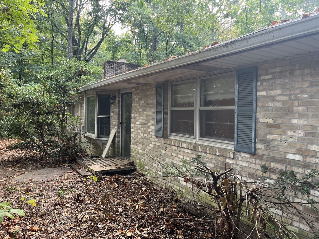 1037 Sha Dawn Rd, Joelton