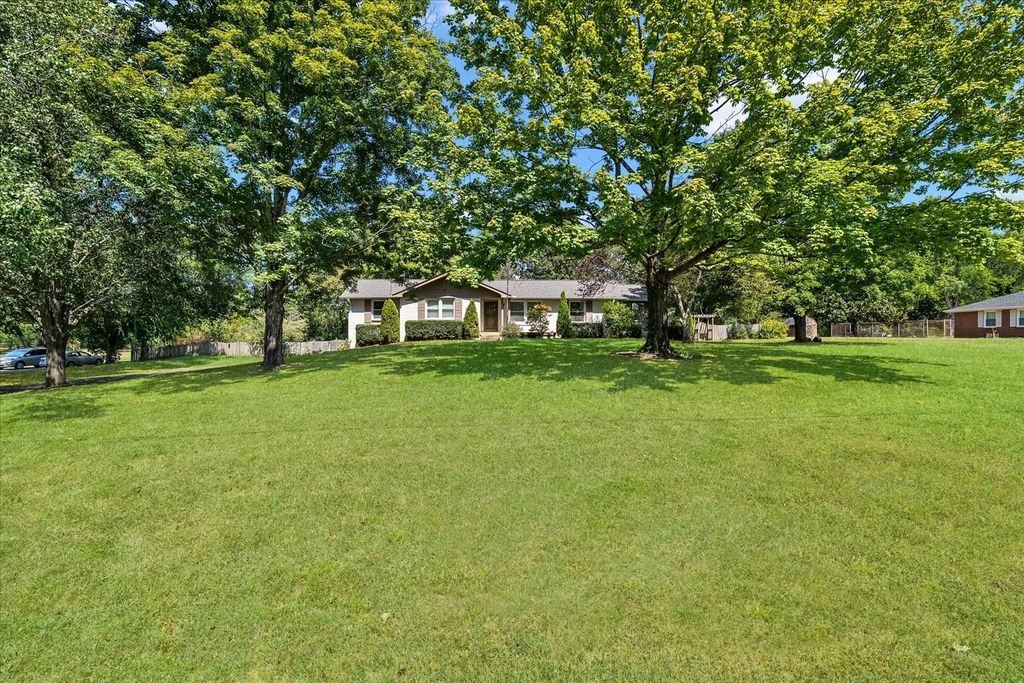 5108 Williamsburg Rd, Brentwood