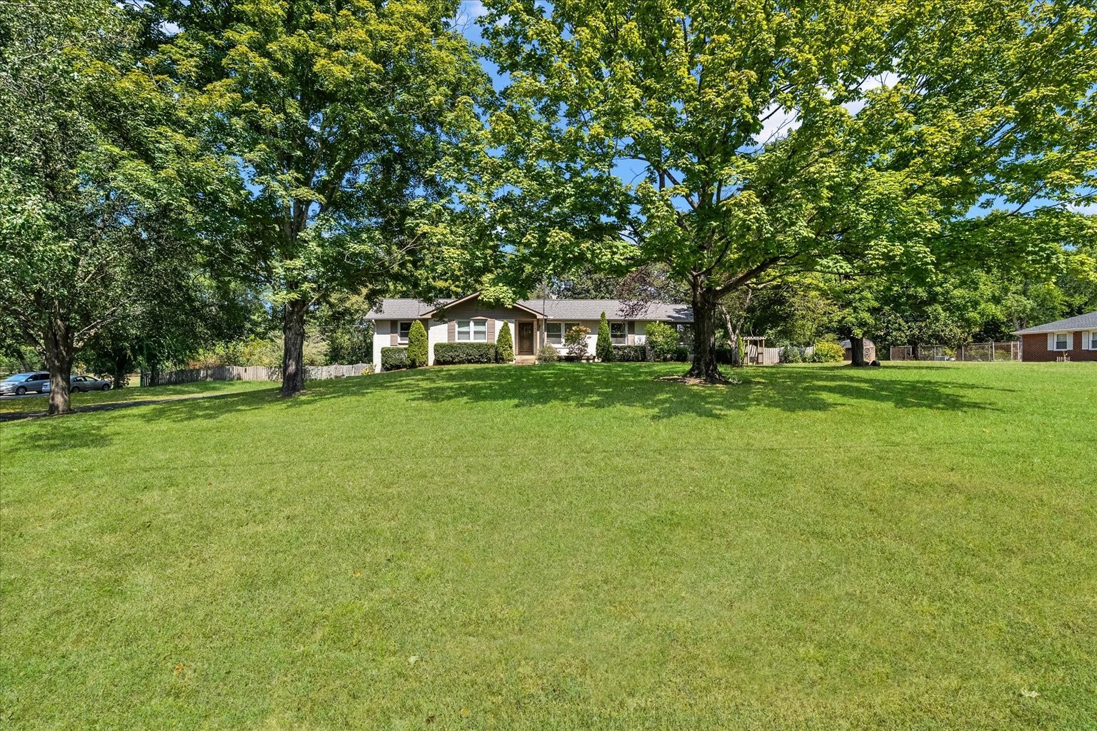 Photo of Listing #3545997