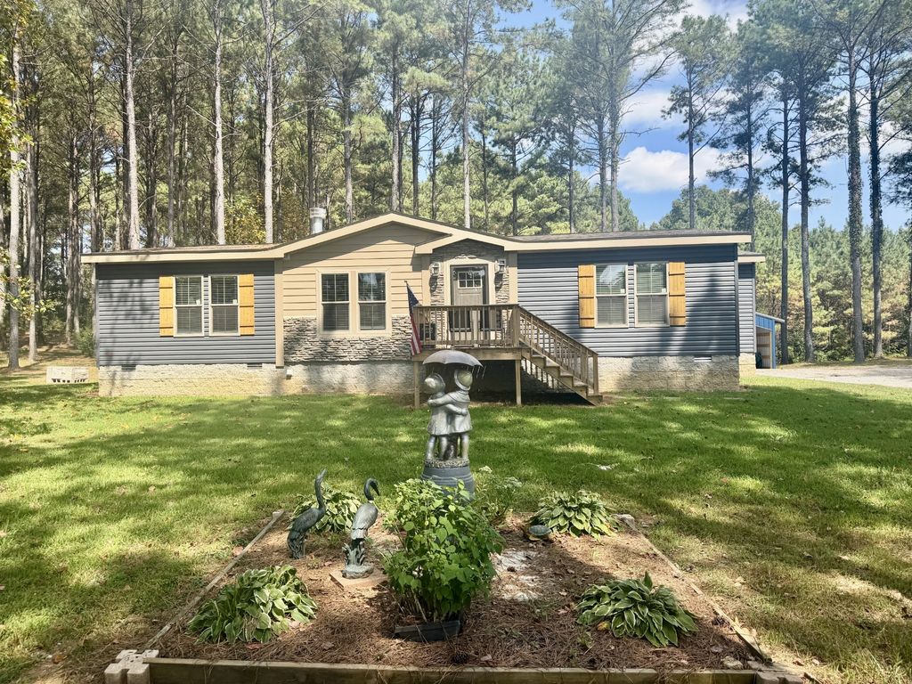 24 Fleeman Rd, Lawrenceburg