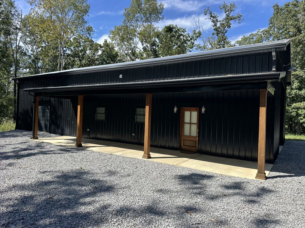 132 Eagle View Dr, Dover