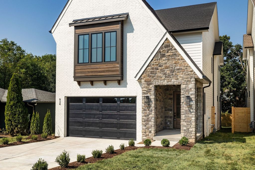 934 Crescent Hill Rd, Nashville