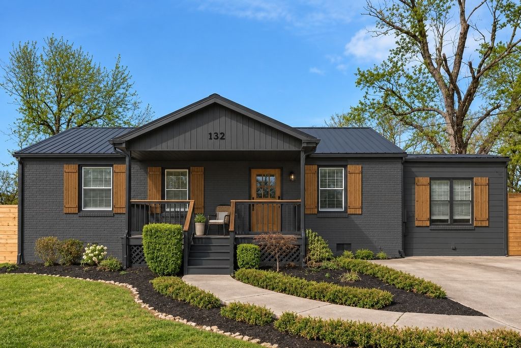 132 Stirton Rd, Nashville