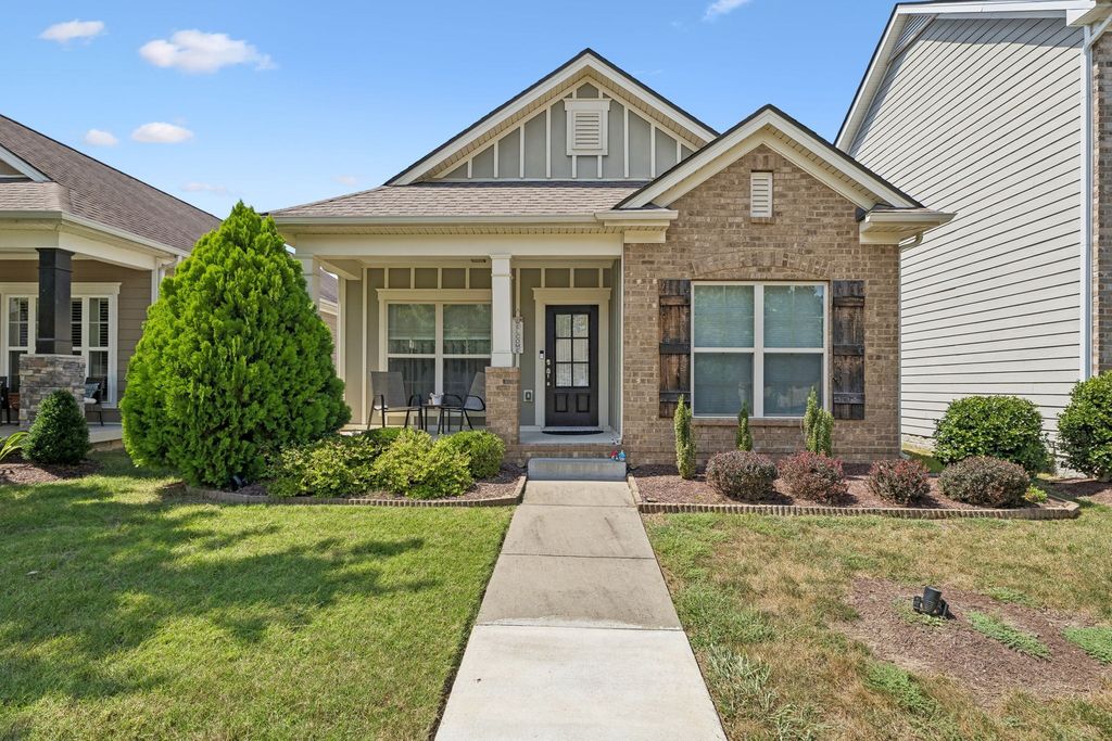 1137 Frewin St, Nolensville