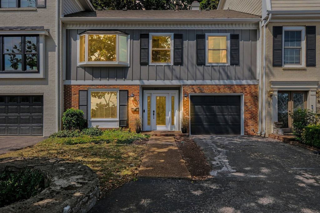 122 Jefferson Sq, Nashville