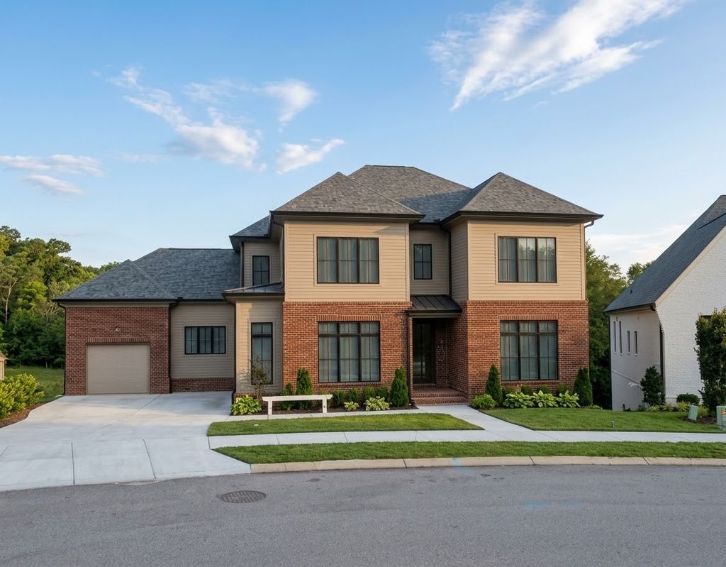 349 Circuit Rd, Franklin
