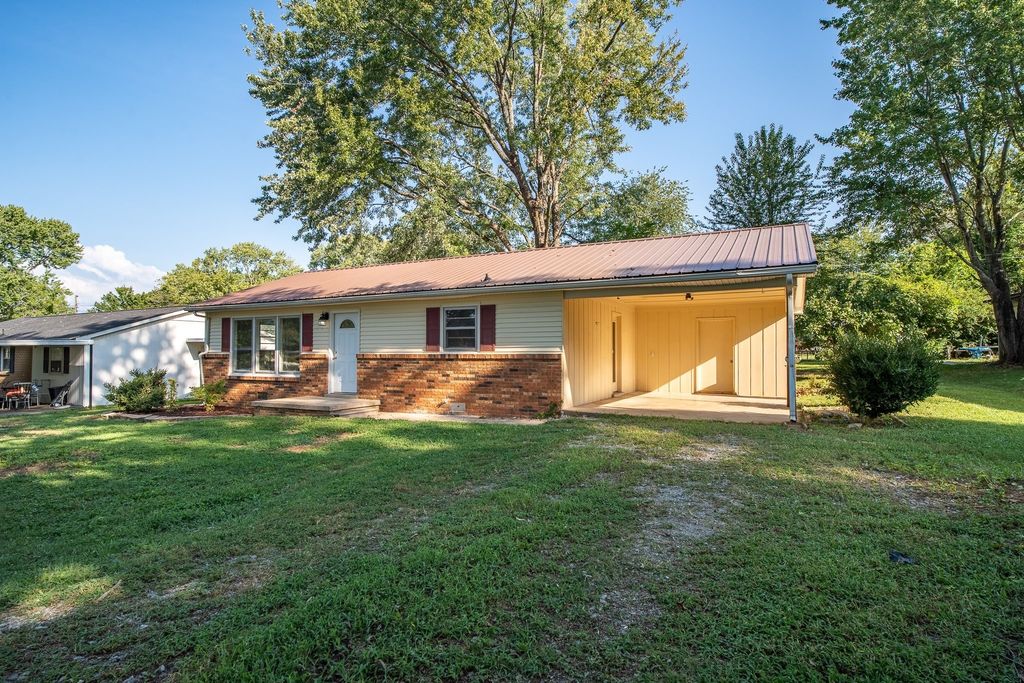 318 Tipton St, Lawrenceburg